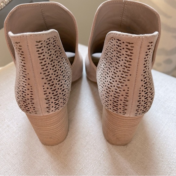 Antonio Melani Bootie - Chrisi - Dina Taupe - Picture 8 of 11